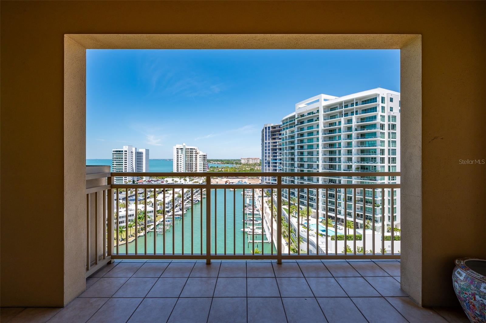 THE RESIDENCES - Residential