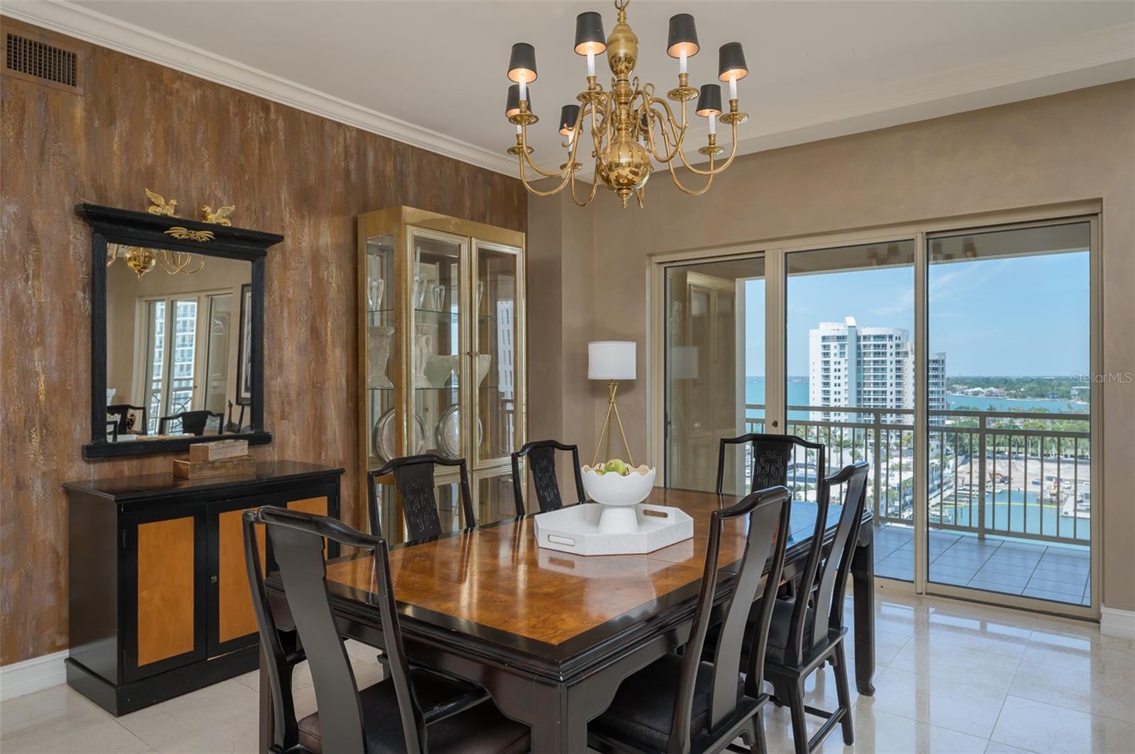 THE RESIDENCES - Residential