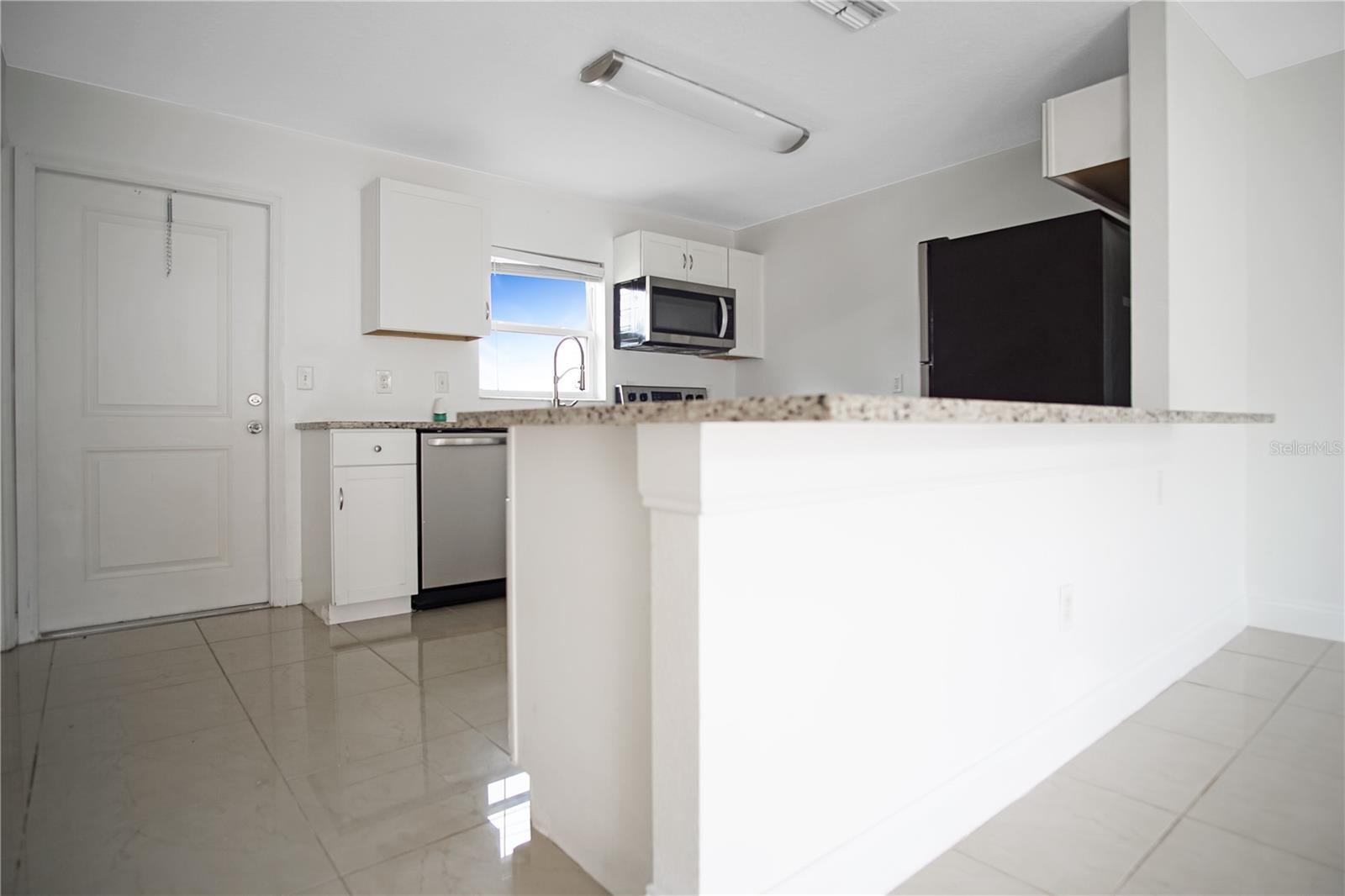 DAVENPORT - Residential Lease