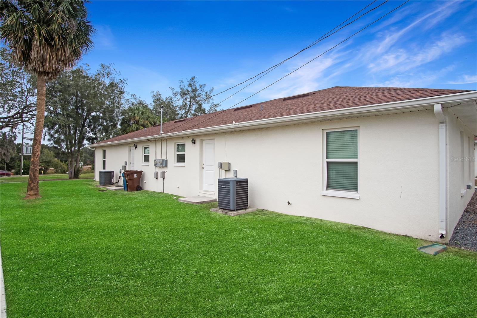 DAVENPORT - Residential Lease