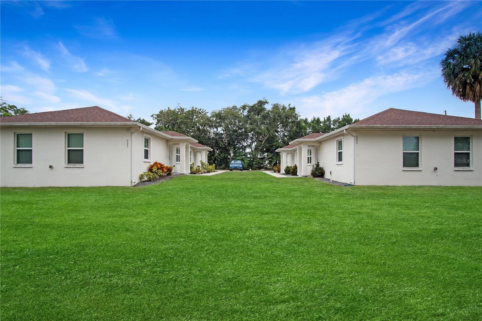 DAVENPORT - Residential Lease