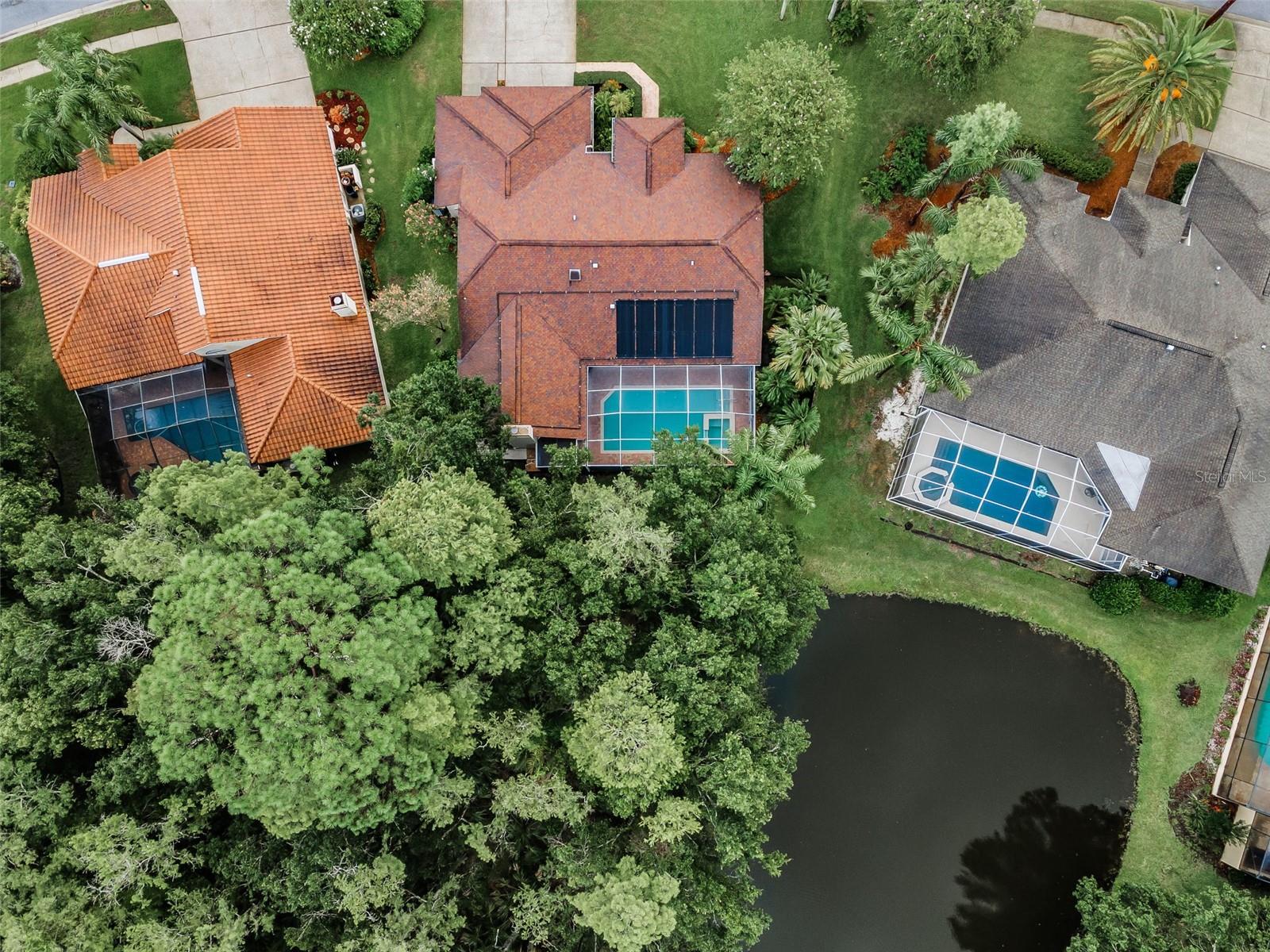 HUNTERS CROSSING - Residential