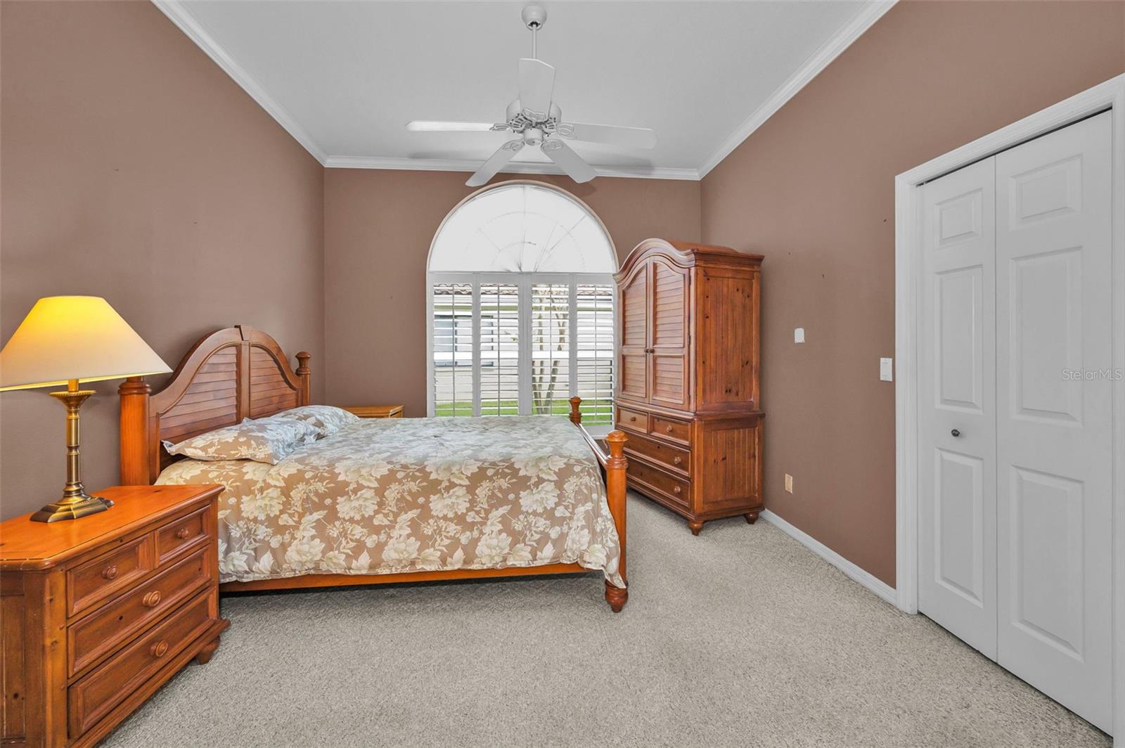 HUNTERS CROSSING - Residential