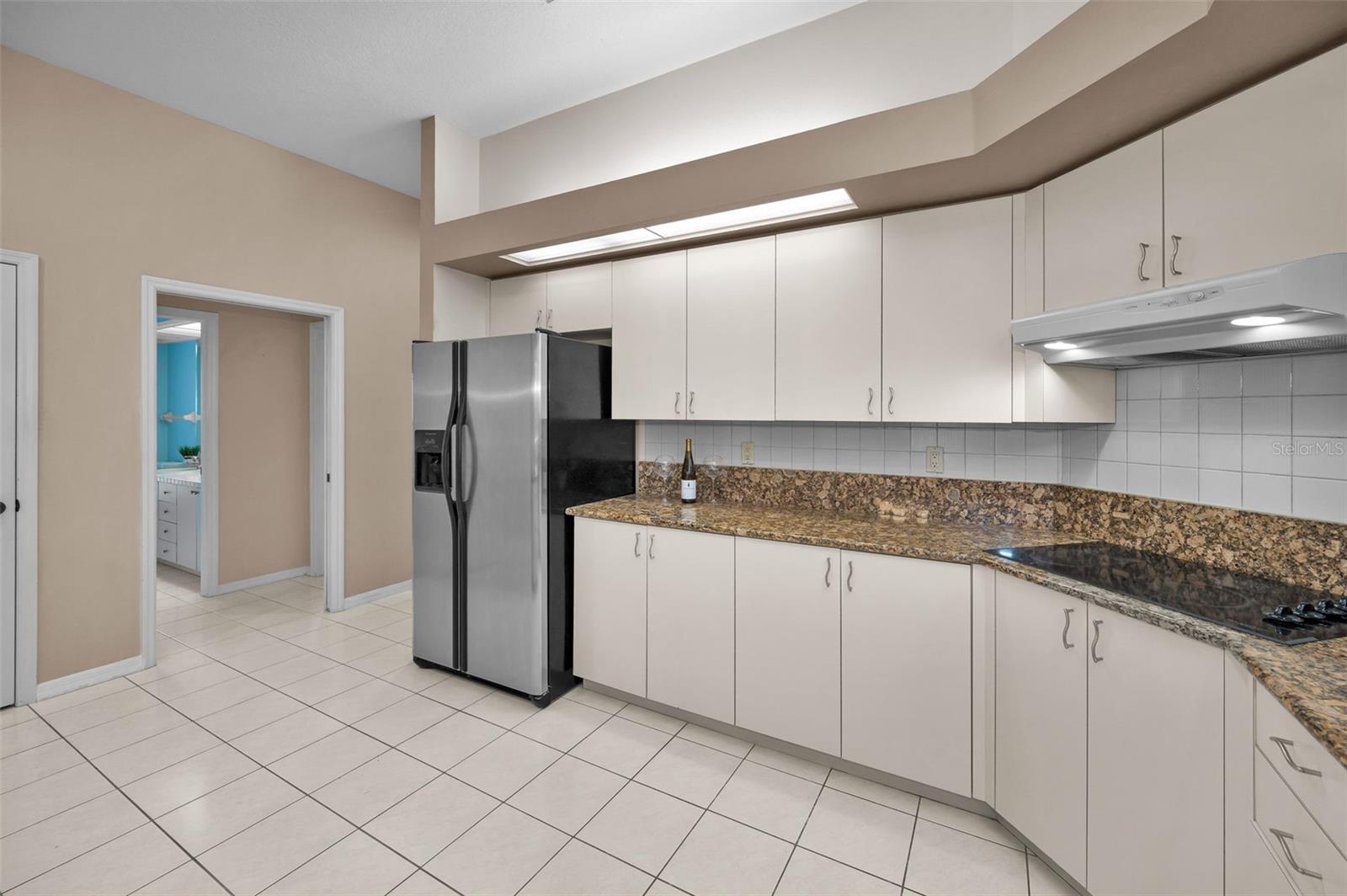 HUNTERS CROSSING - Residential