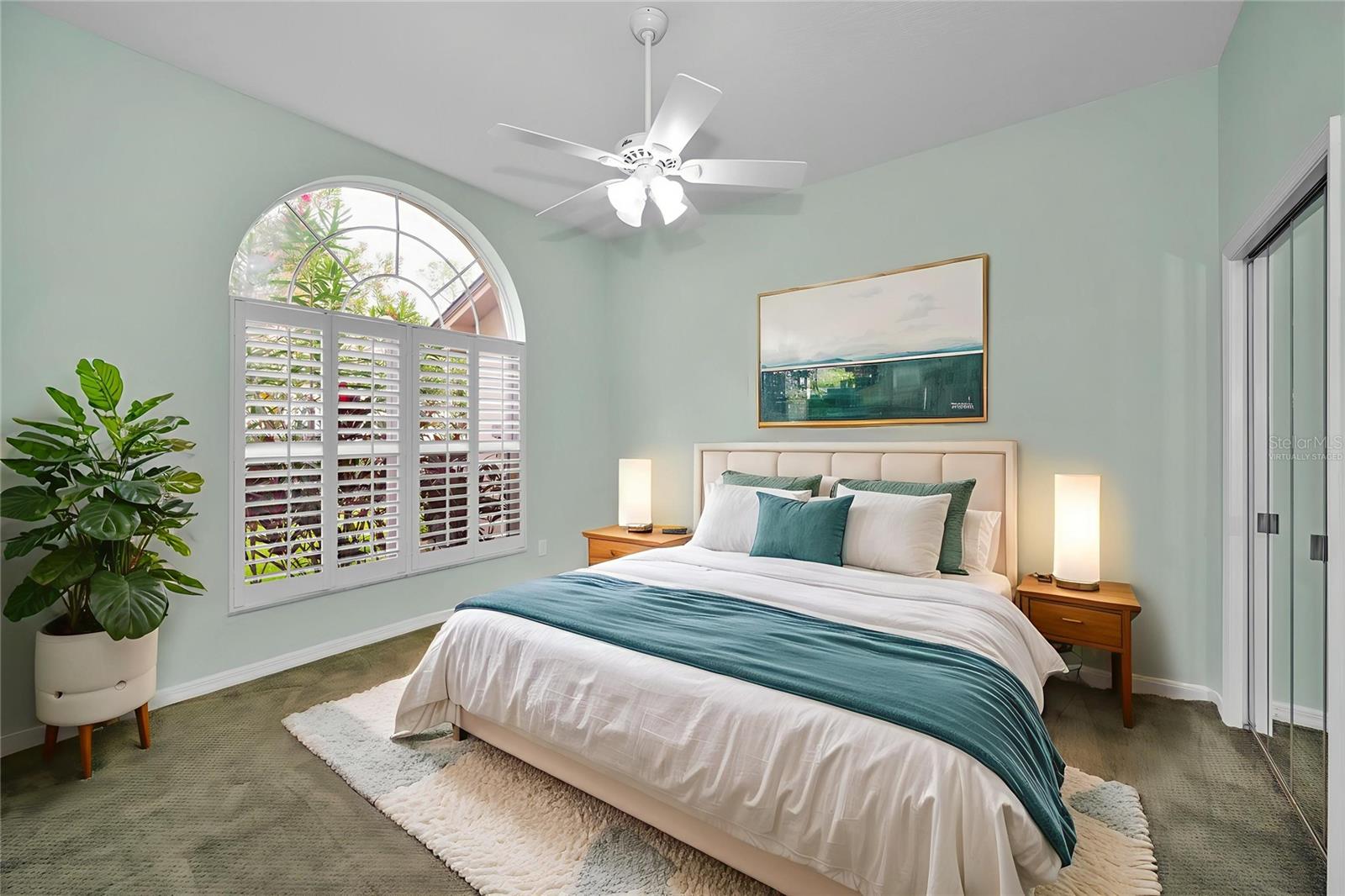 HUNTERS CROSSING - Residential
