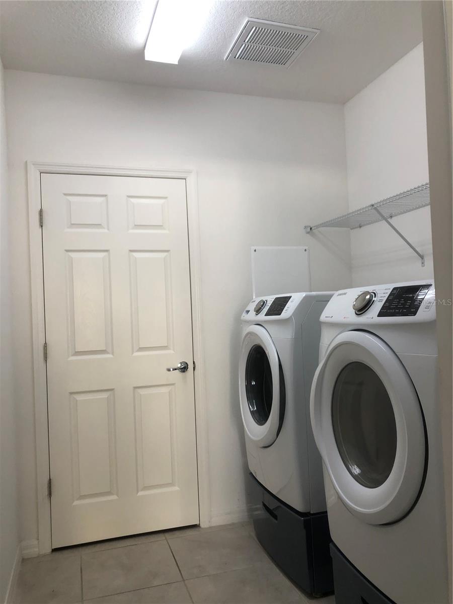 BELLALAGO PH 7L - Residential