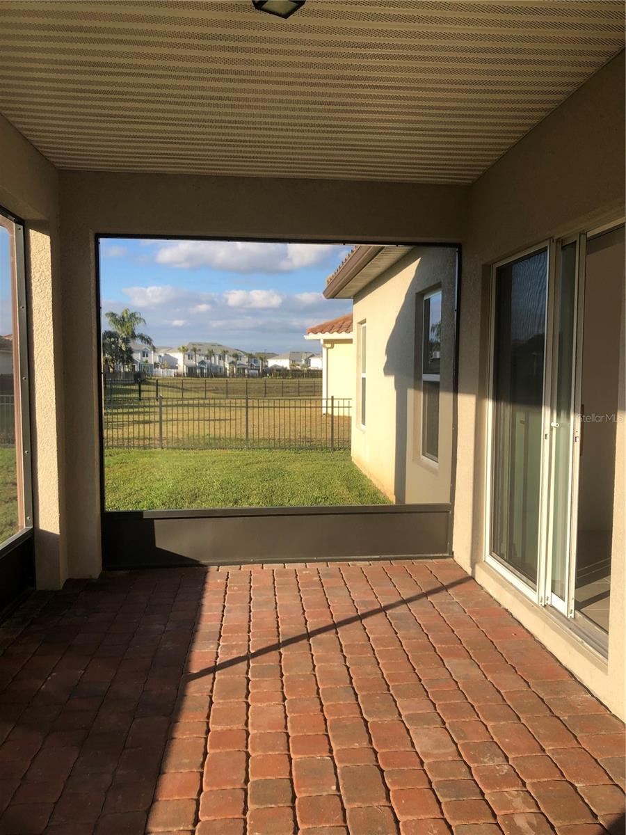 BELLALAGO PH 7L - Residential