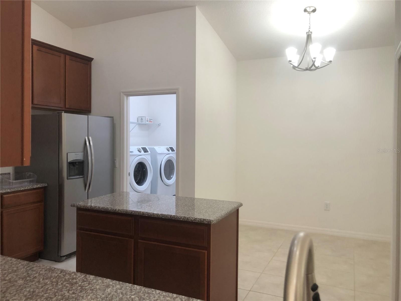 BELLALAGO PH 7L - Residential