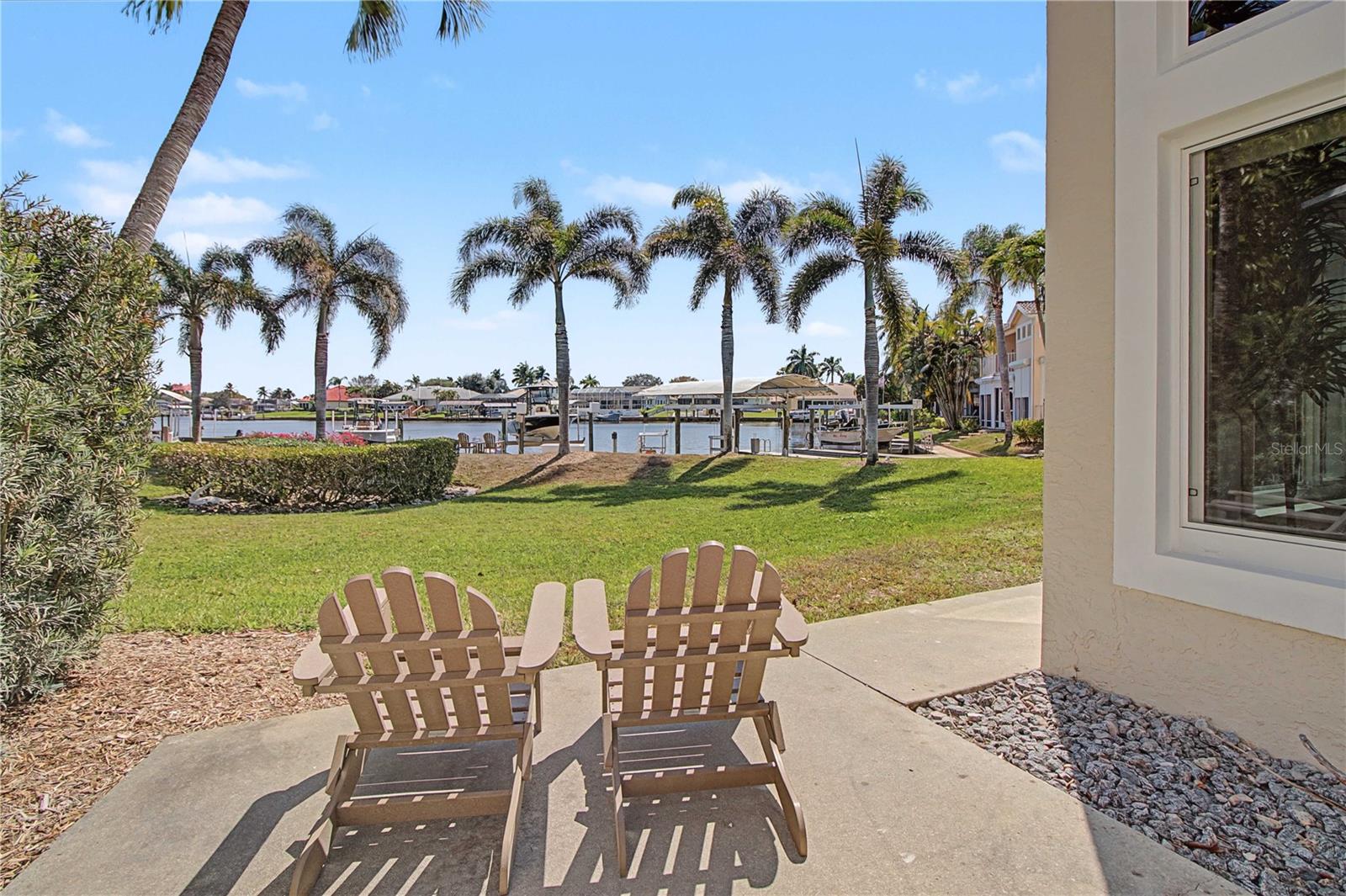 EVENINGSTAR CAY - Residential