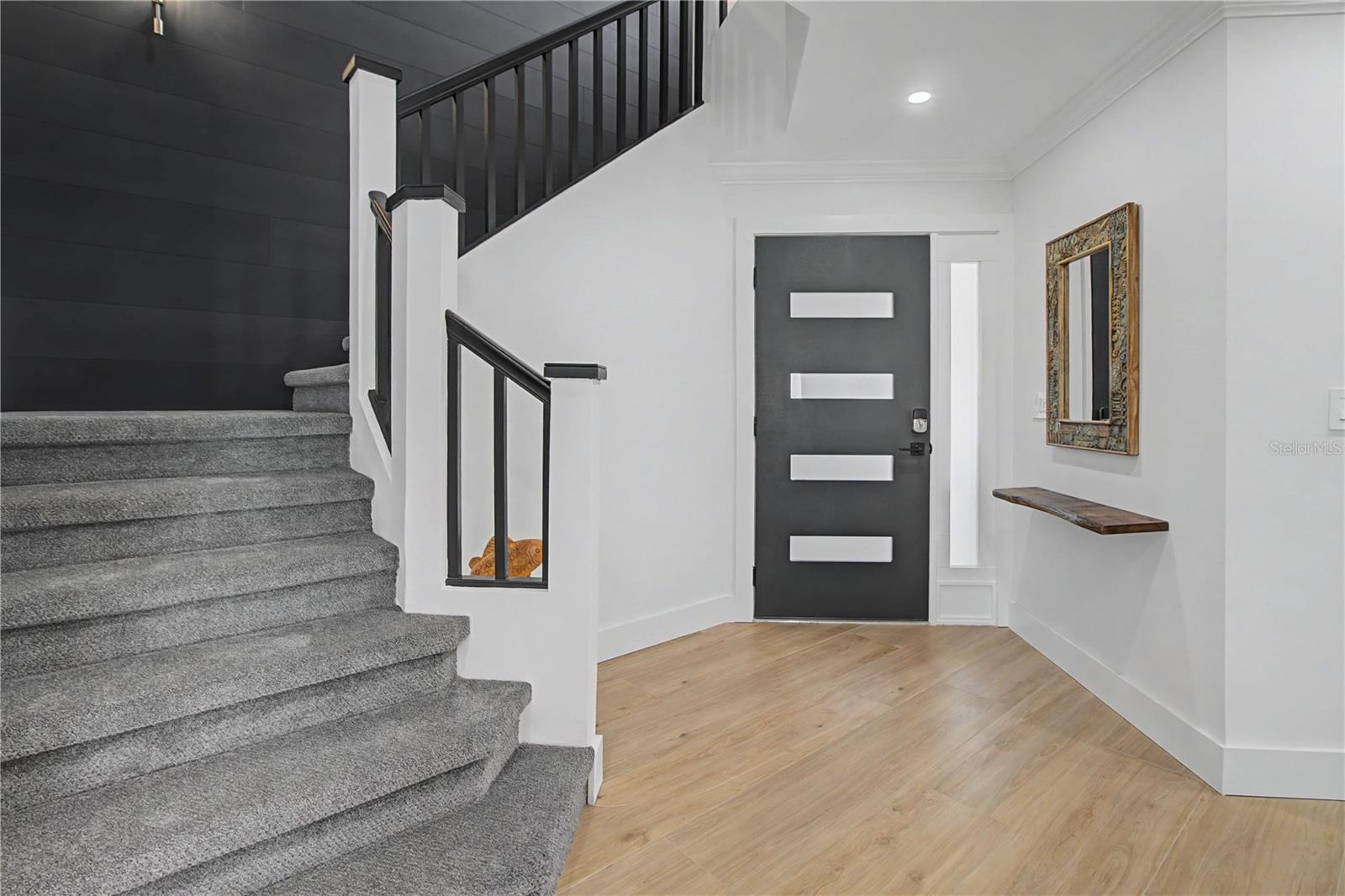 EVENINGSTAR CAY - Residential