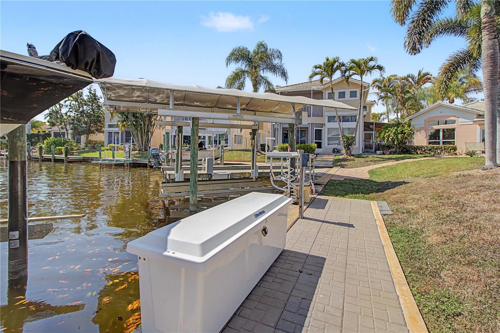 EVENINGSTAR CAY - Residential