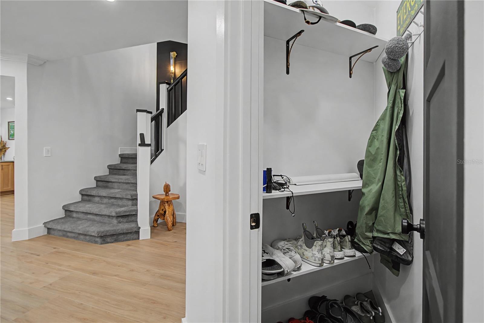 EVENINGSTAR CAY - Residential