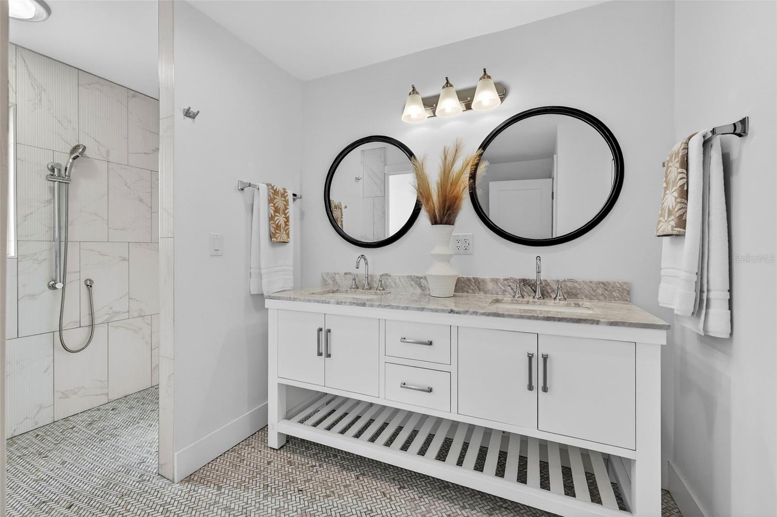 BATH CLUB ESTATES - Residential