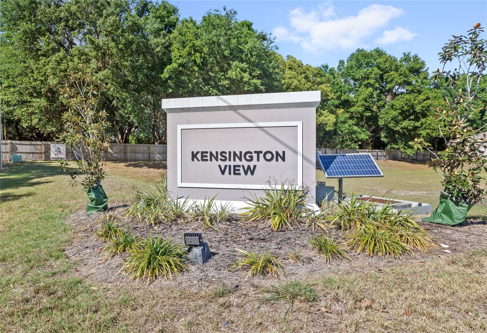 392 KENSINGTON VIEW DRIVE