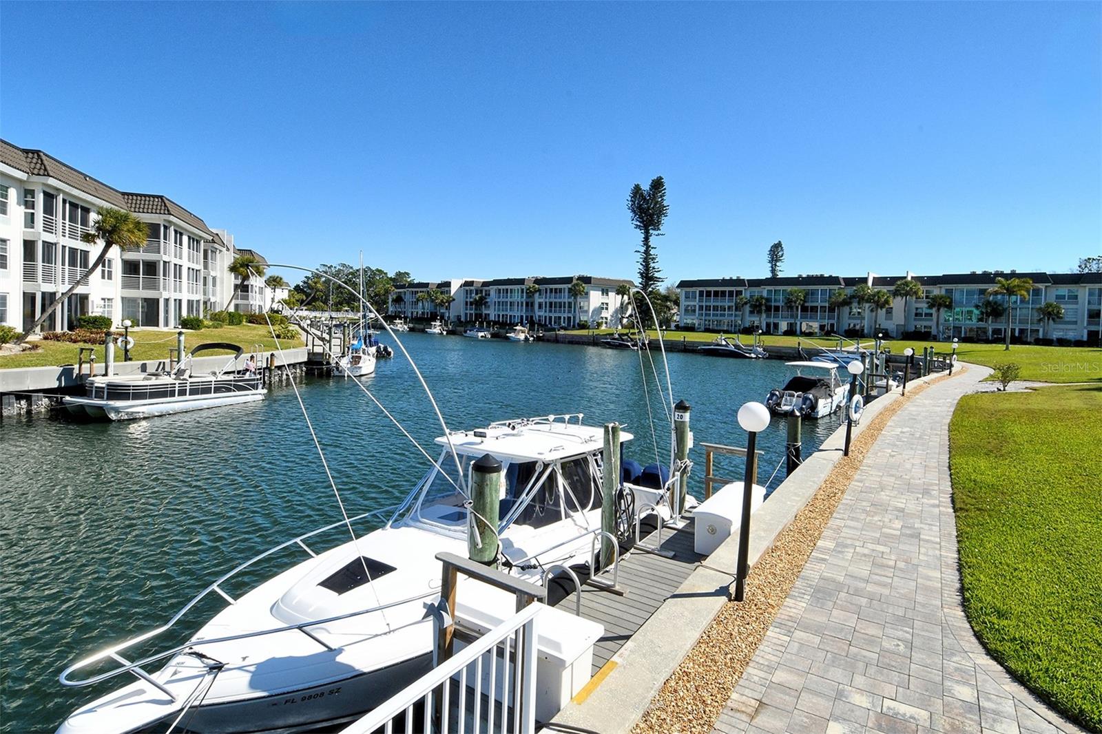 LONGBOAT HARBOUR - Residential