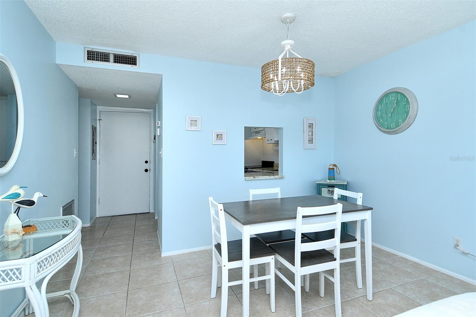 LONGBOAT HARBOUR - Residential