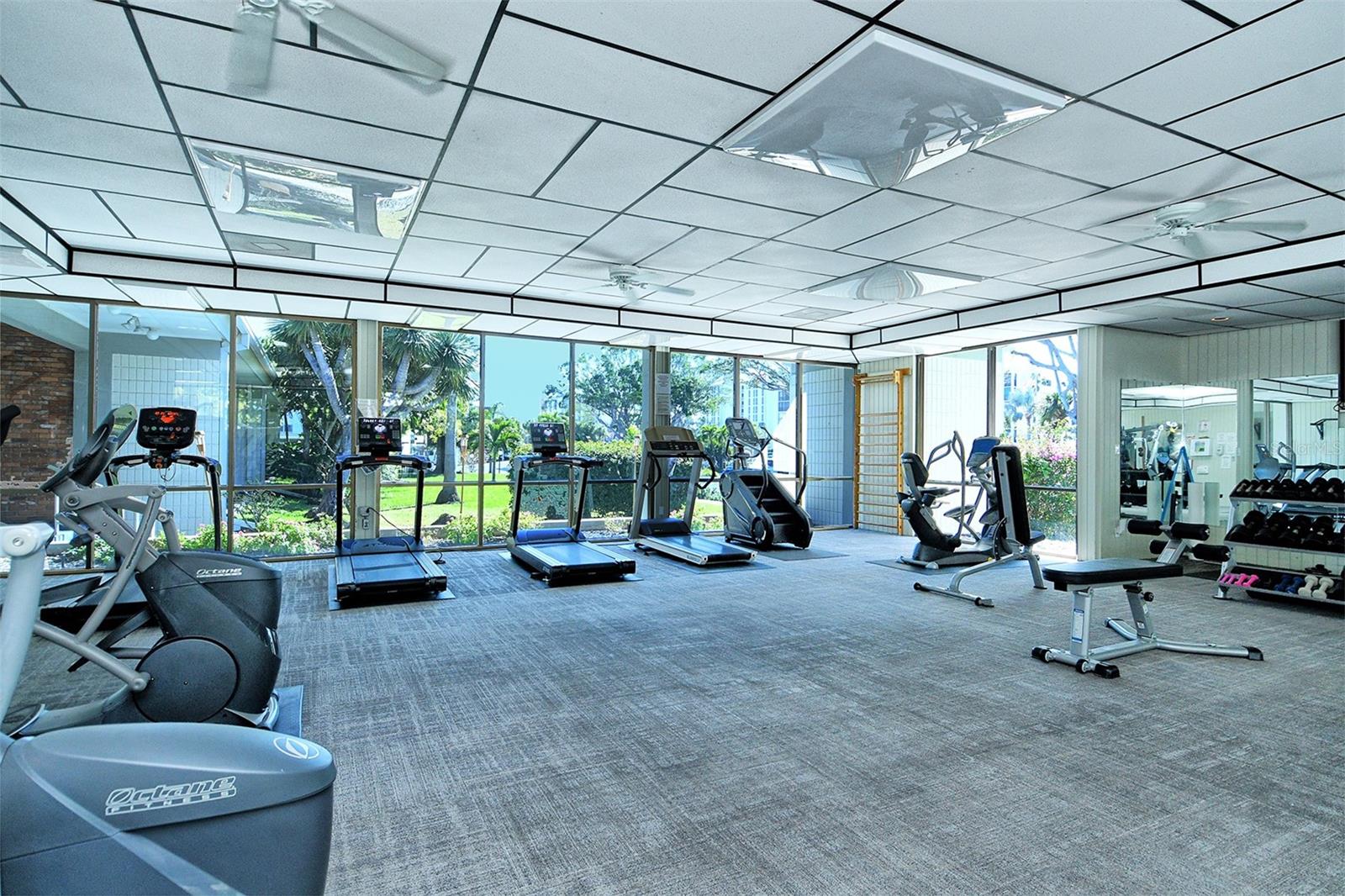 LONGBOAT HARBOUR - Residential