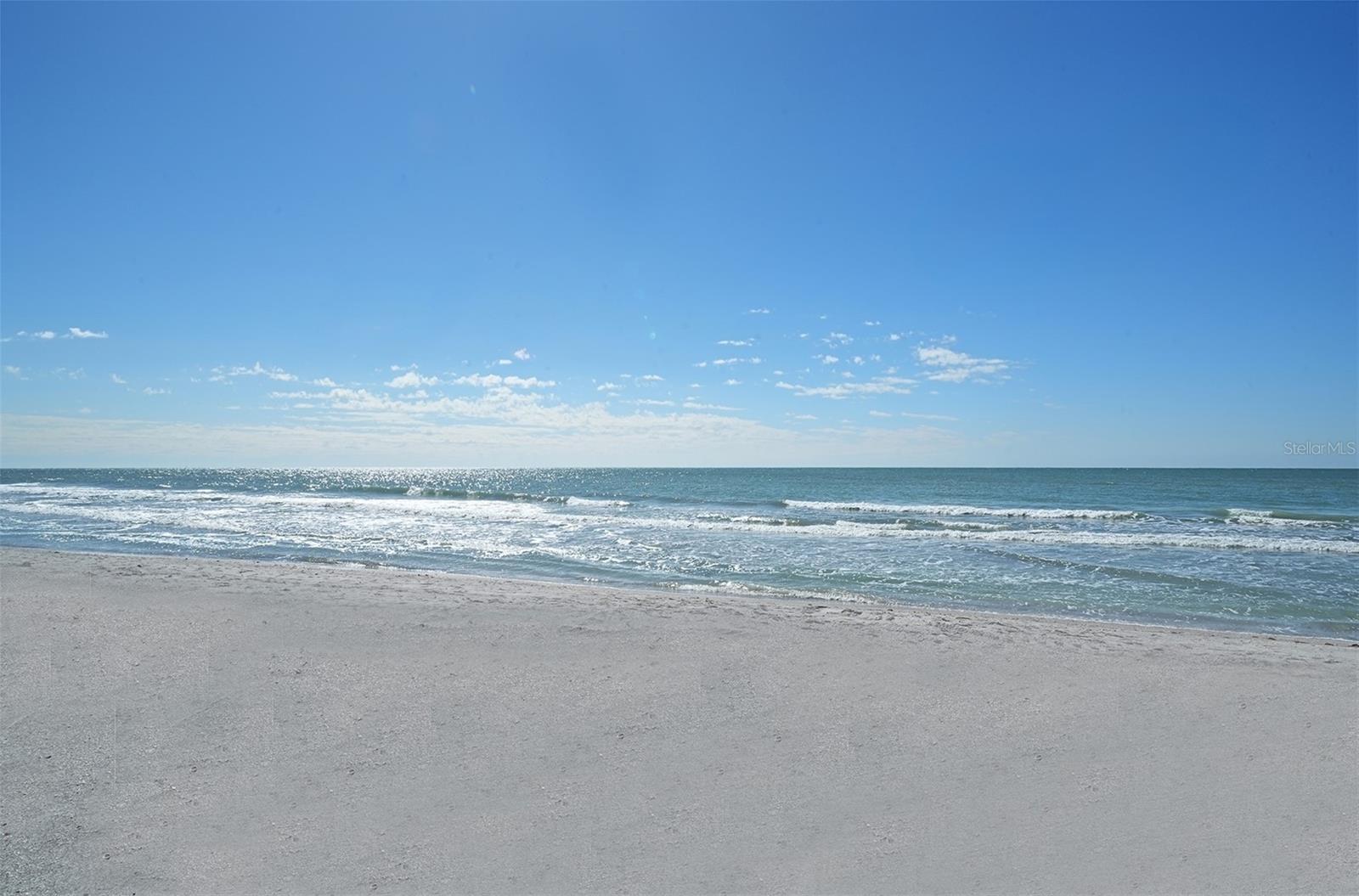 LONGBOAT HARBOUR - Residential