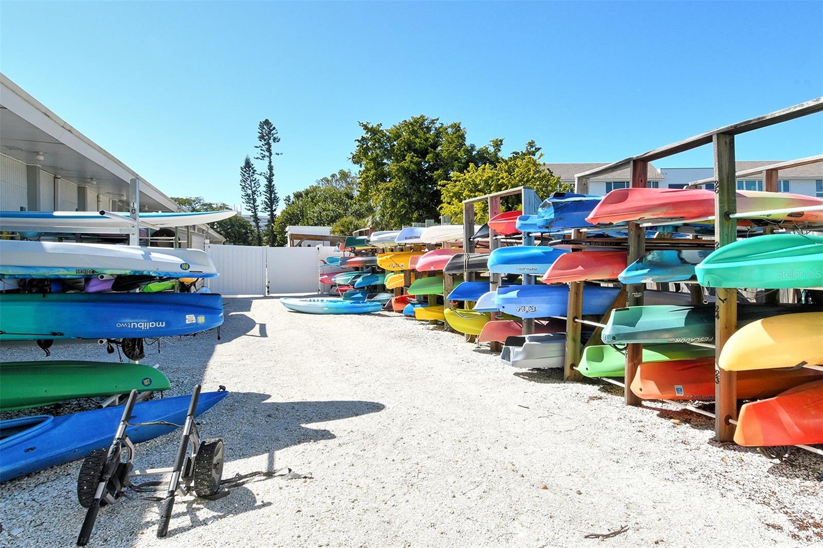 LONGBOAT HARBOUR - Residential