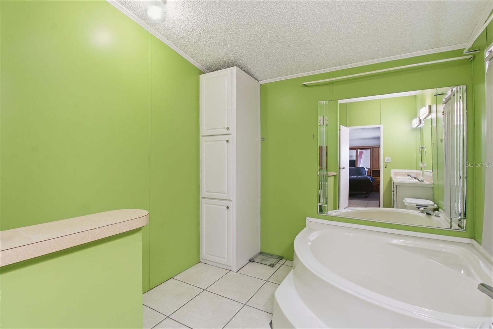 SERDJENIAN A K SUB - Residential