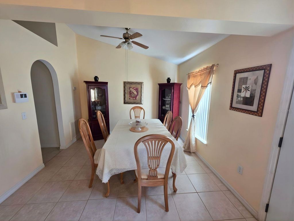 Photo of 907 Stockport Drive, Kissimmee, FL 34758 (MLS # S5148313)