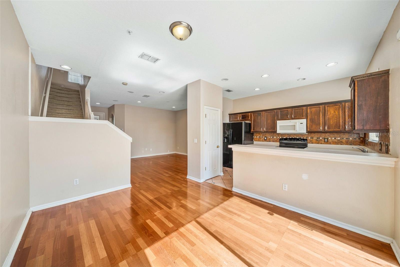 LAKE NONA PRESERVE - Residential