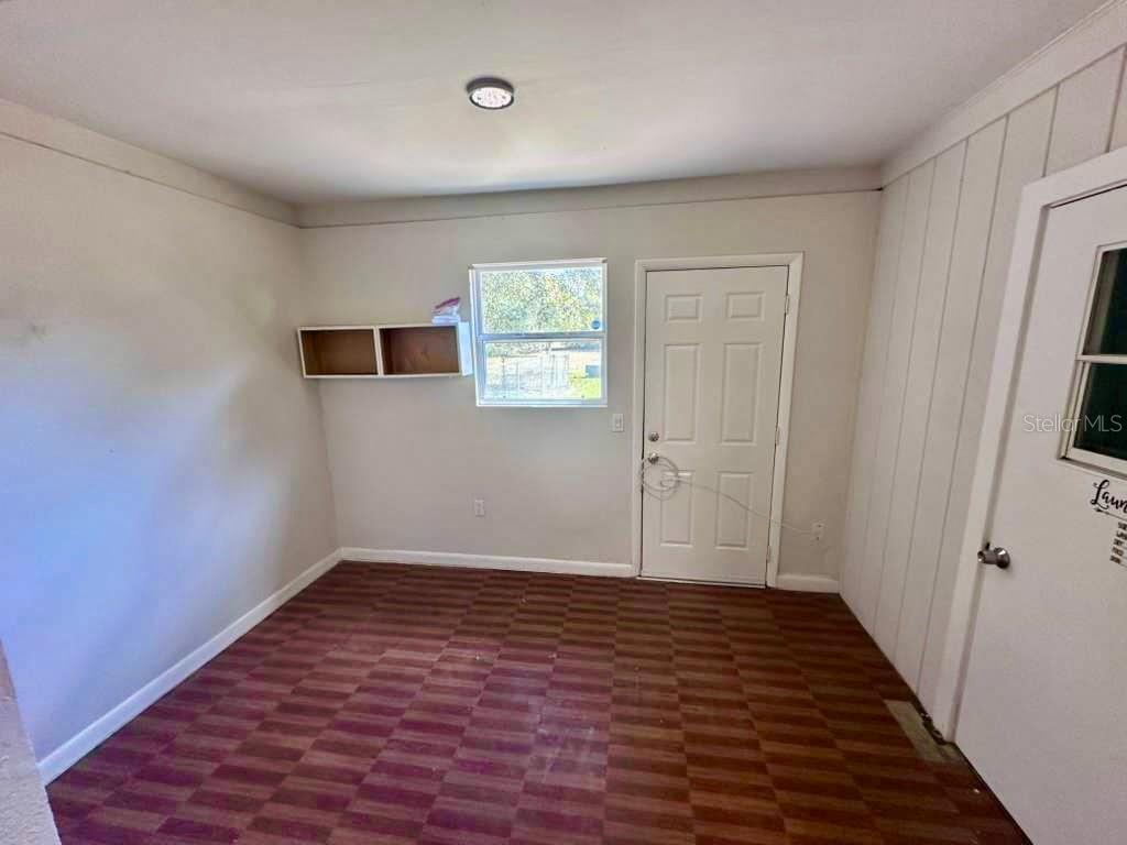 OAKWOOD VILLAS - Residential