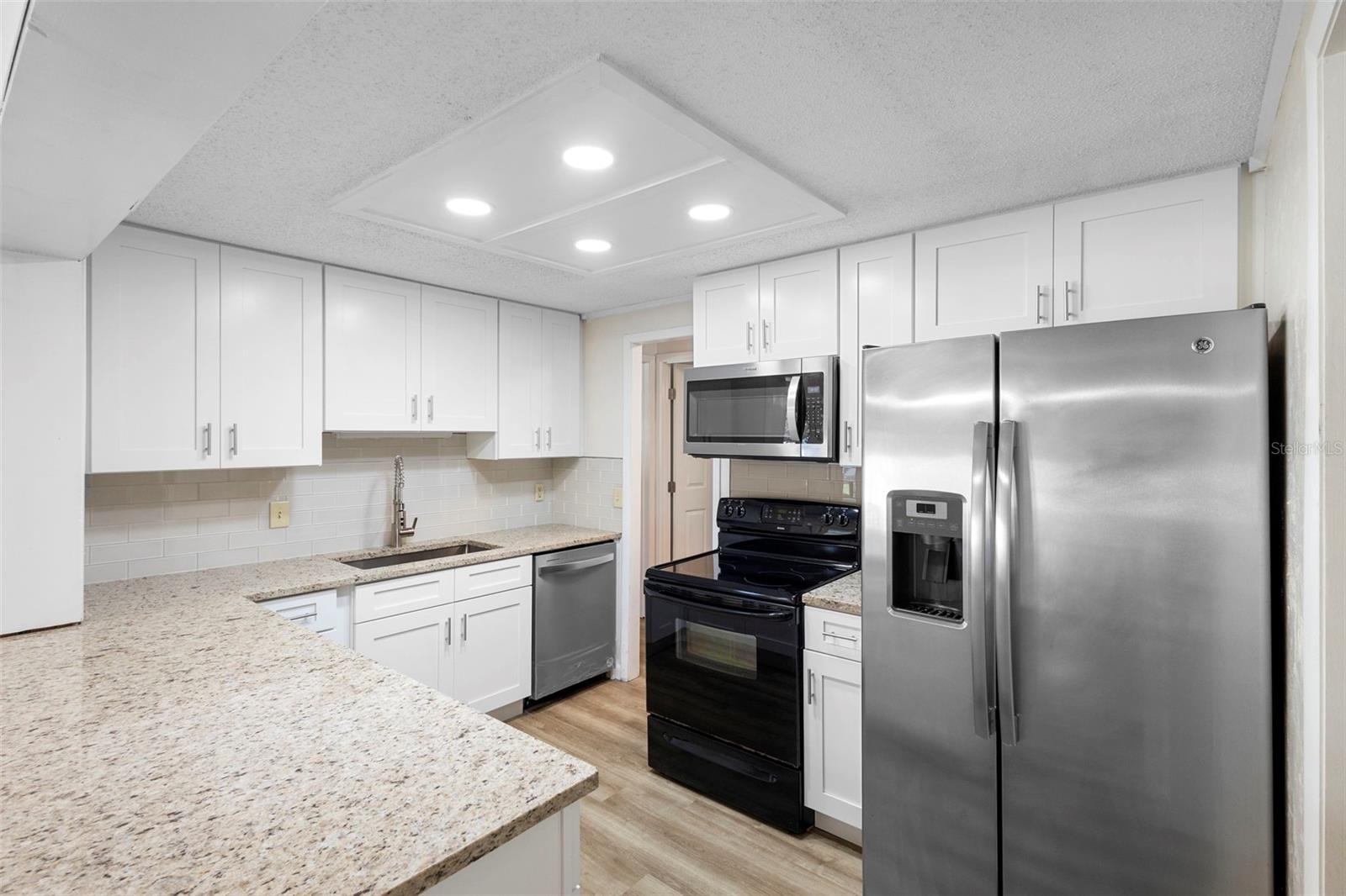 DELTONA LAKES UNIT 47 - Residential