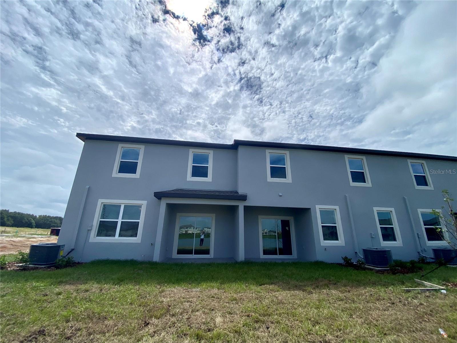 MIRADA PCLS 8A & 8B - Residential Lease