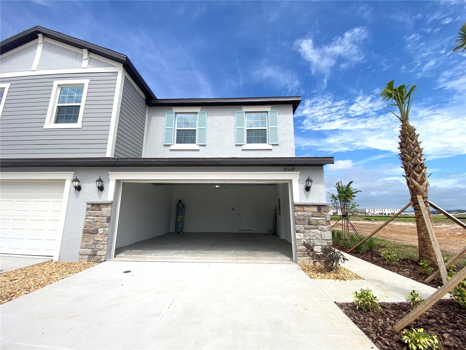 MIRADA PCLS 8A & 8B - Residential Lease