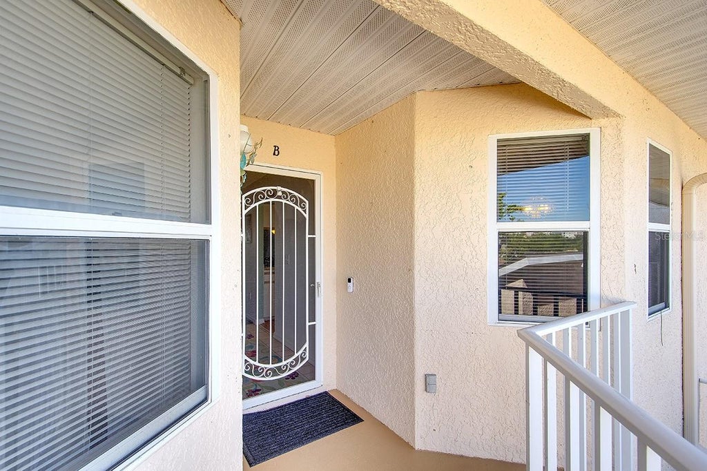 Photo of 2608 Waterford Way #B, Palmetto, FL 34221 (MLS # A4704020)