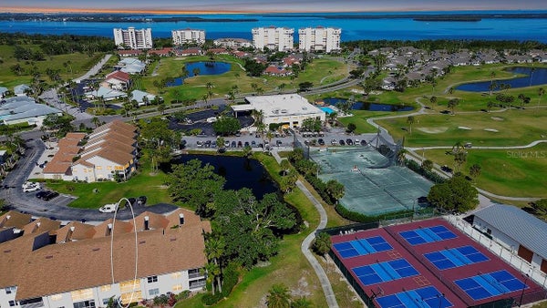 2608 WATERFORD WAY APT B, PALMETTO, FL 34221 - Image 015b38ad2ef170ea4b4ab7dcd6992f65/541234786