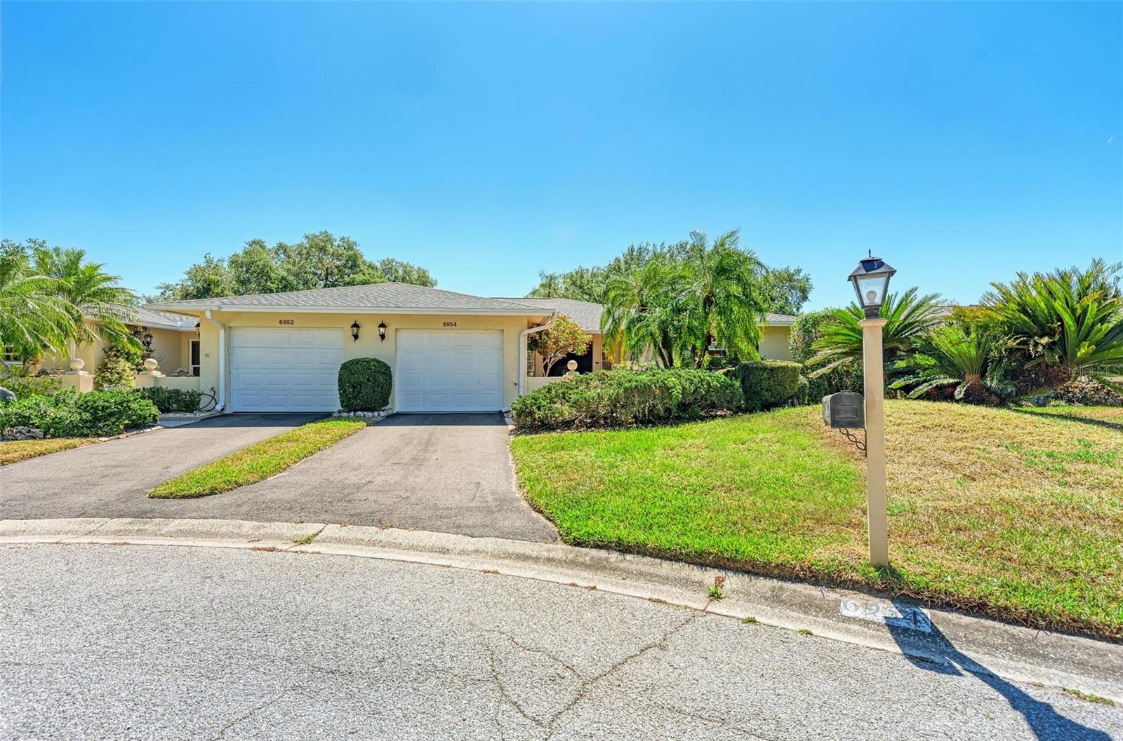 6954 W COUNTRY CLUB DRIVE N, SARASOTA, FL, 34243 1 6954 W COUNTRY CLUB DRIVE N