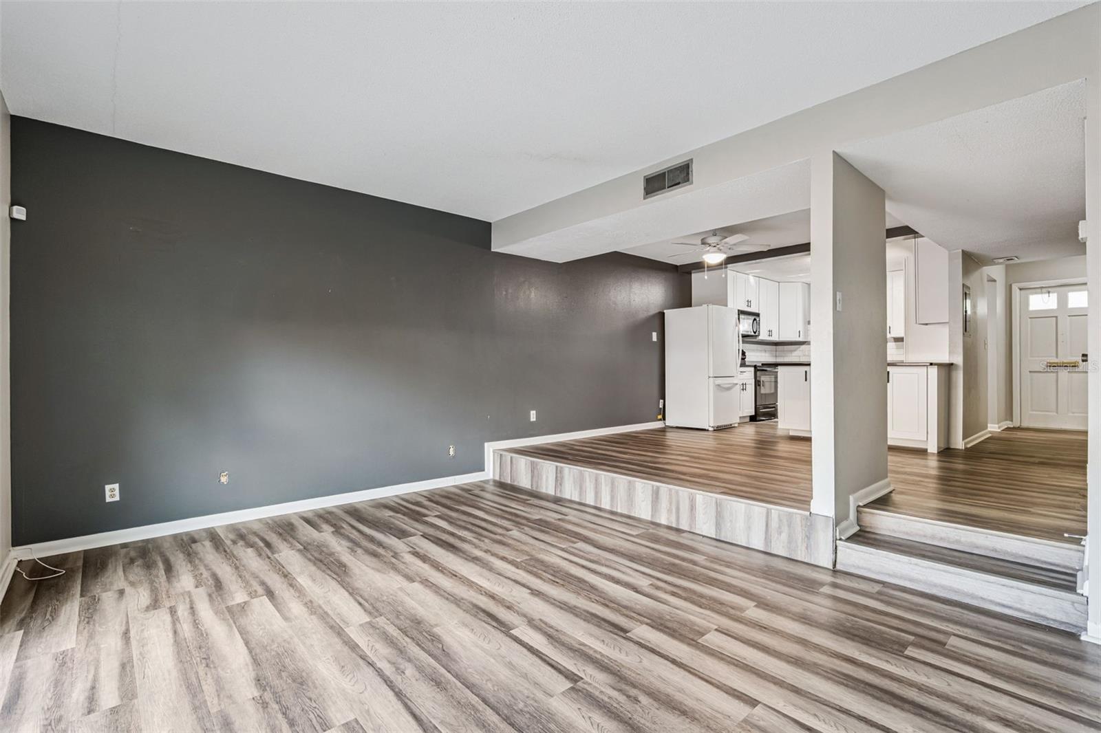 200 SAINT ANDREWS BOULEVARD 2904