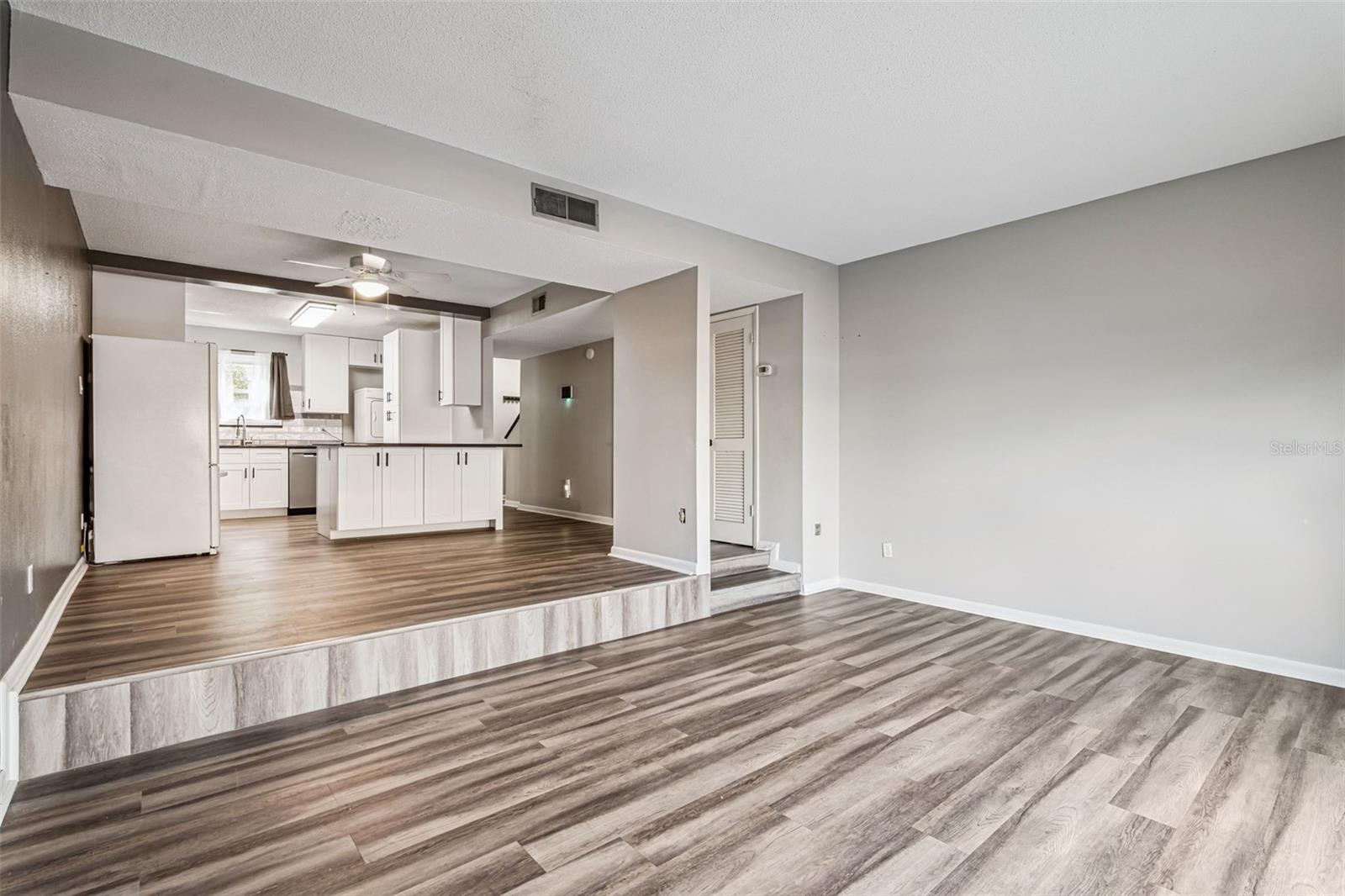 200 SAINT ANDREWS BOULEVARD 2904