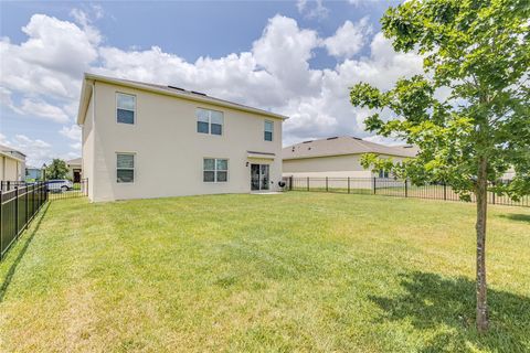 A home in DELAND