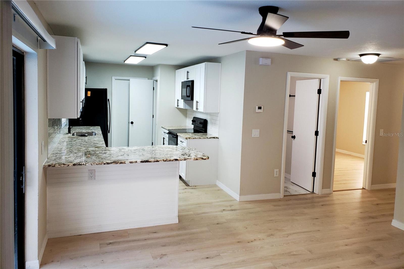 SPRING HILL - Residential Lease