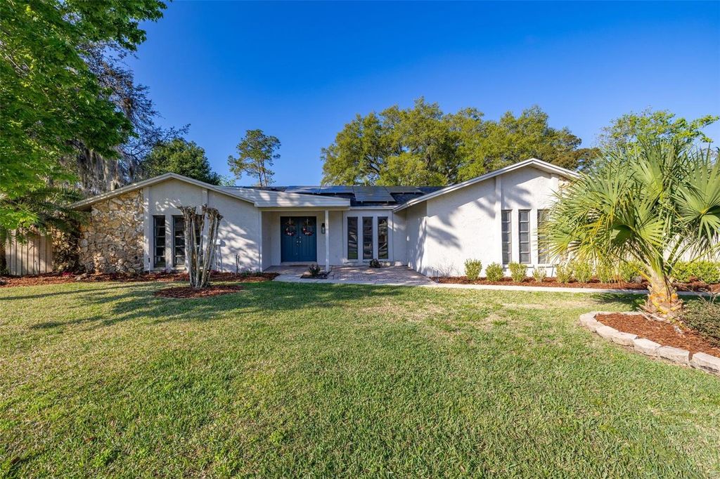 Photo of 255 E Hornbeam Drive, Longwood, FL 32779 (MLS # O6384709)