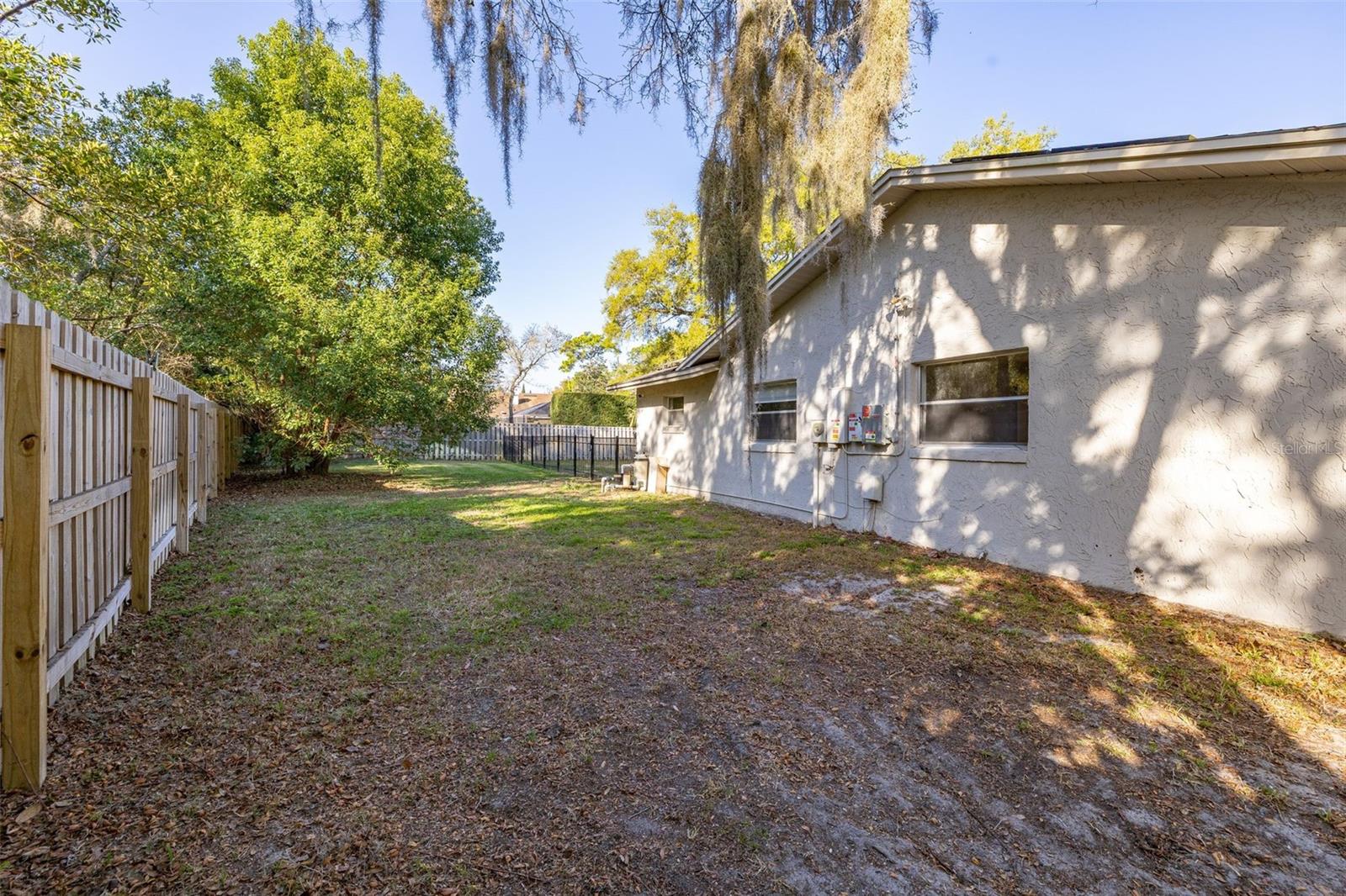 SABAL POINT AMD - Residential