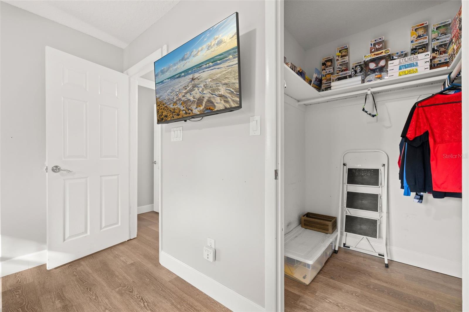 SABAL POINT AMD - Residential