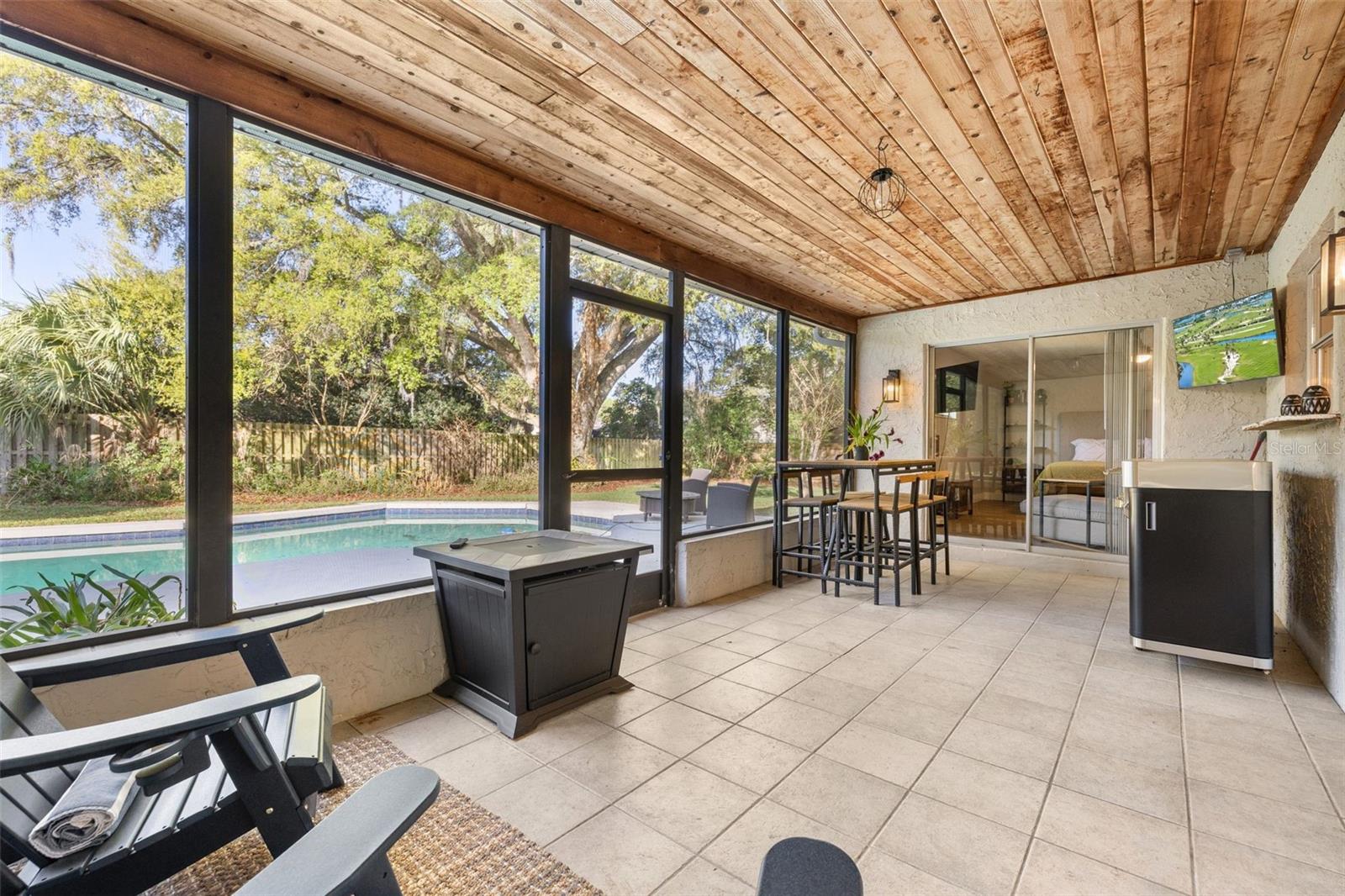 SABAL POINT AMD - Residential