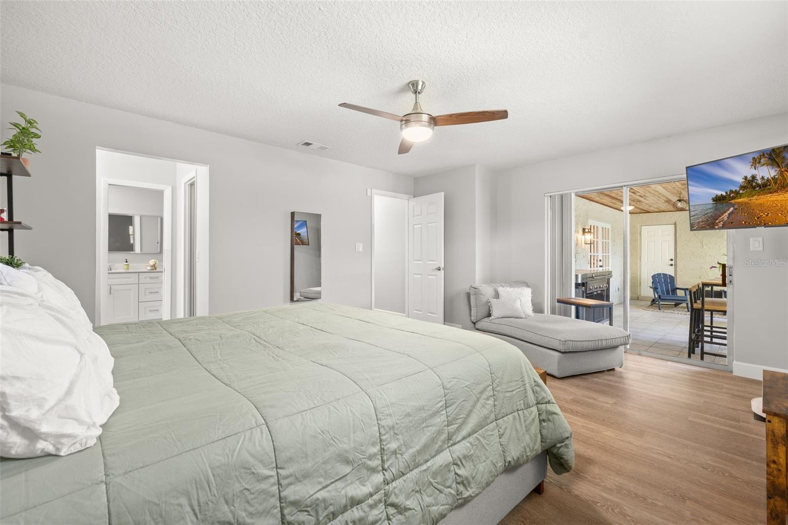 SABAL POINT AMD - Residential