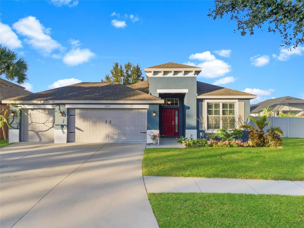 Photo of 10214 Caraway Spice Avenue, Riverview, FL 33578 (MLS # TB8450918)