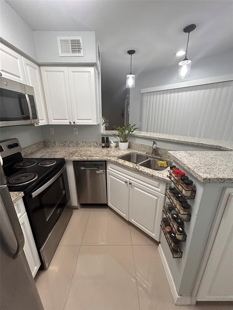 THE GRAND RESERVE CONDO - Residential