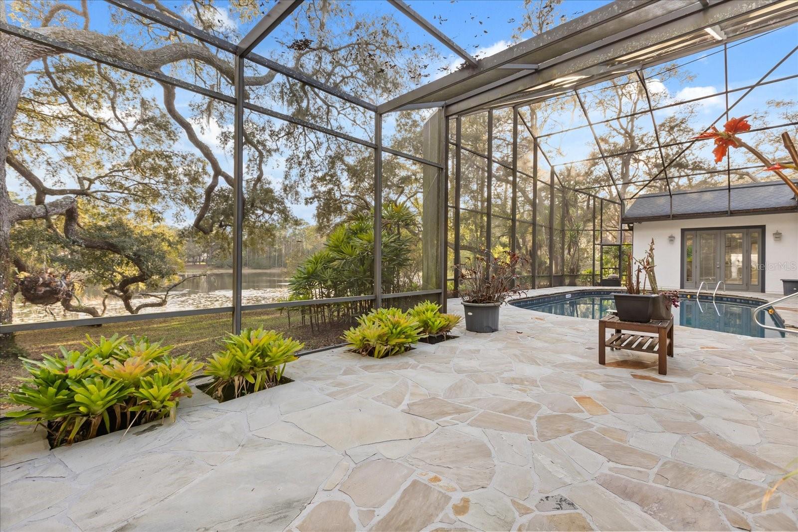 SHANNON DOWNS - Residential