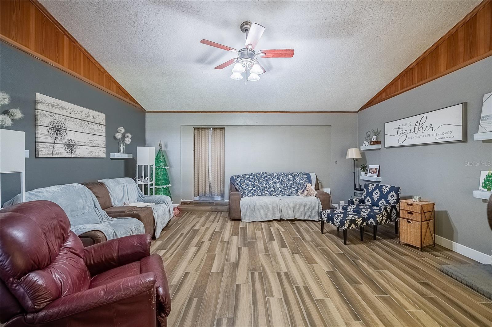 LESNICK PARK - Residential