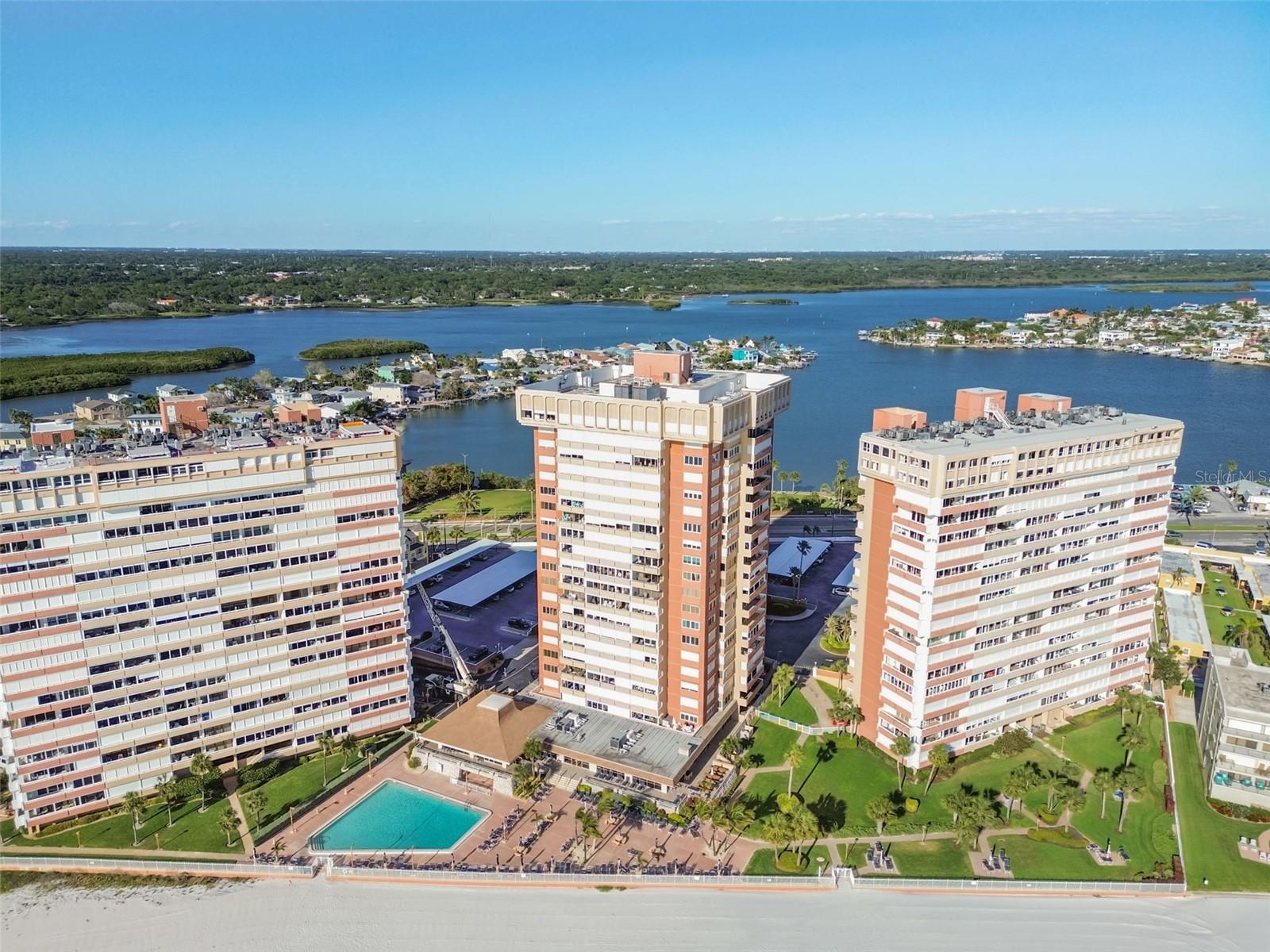 17900 GULF BOULEVARD 15D