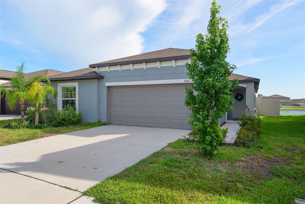 Photo of 5362 Blue Horizon Way, Wimauma, FL 33598 (MLS # TB8403064)