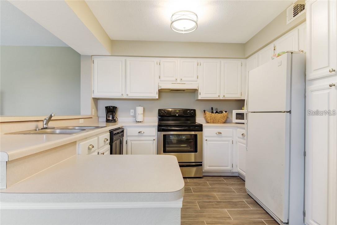 13953 FAIRWAY ISLAND DRIVE 621