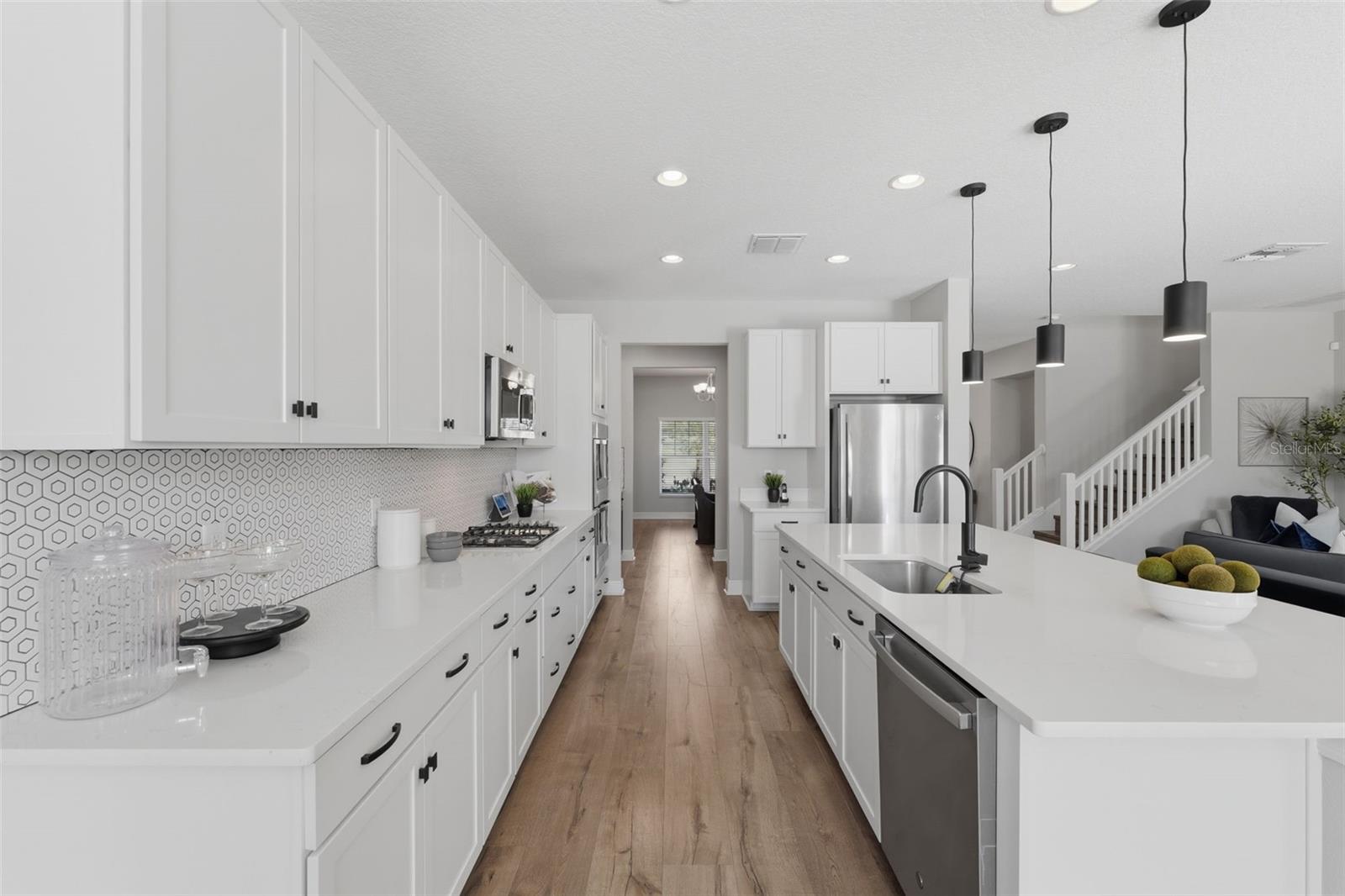 STARKEY RANCH - Residential